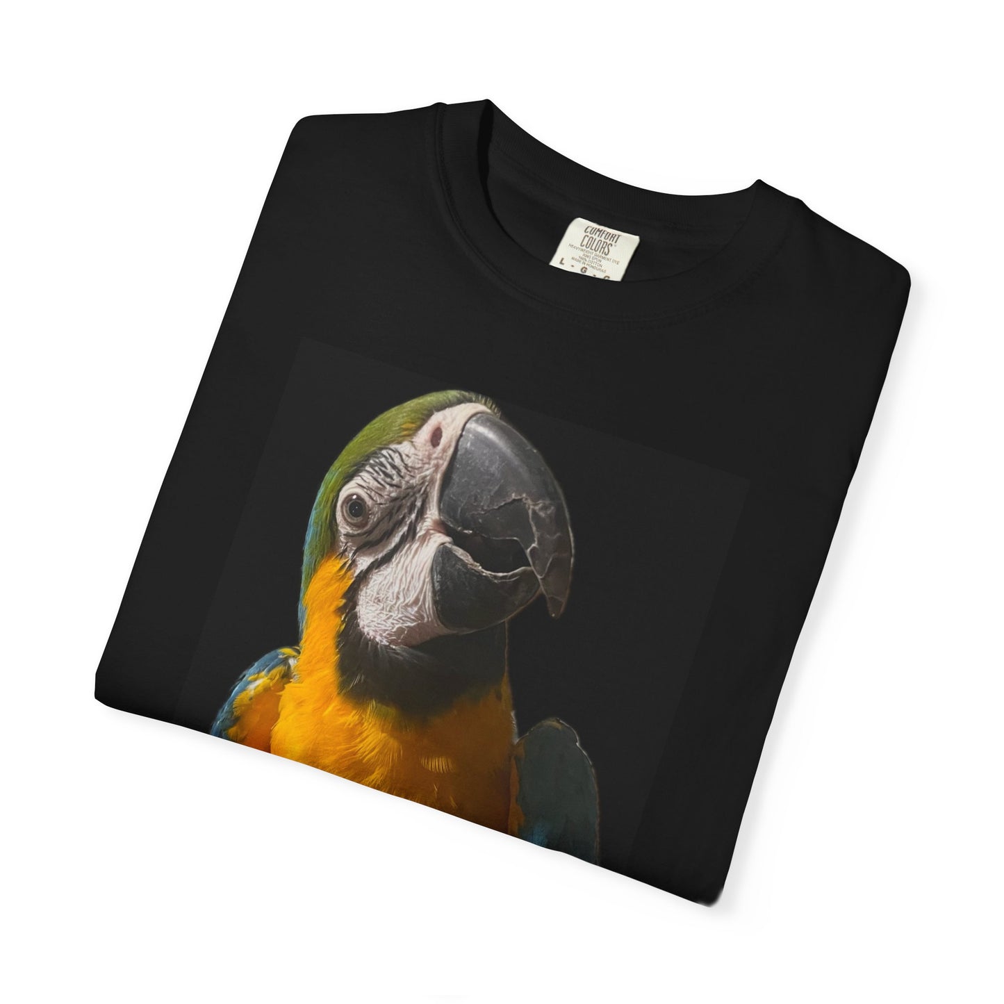 Colorful Parrot Graphic Unisex T-shirt - Perfect for Nature Lovers