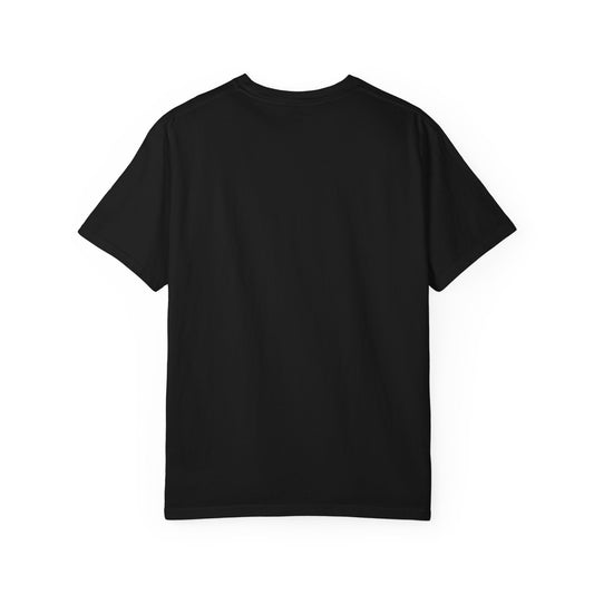 Colorful Parrot Graphic Unisex T-shirt - Perfect for Nature Lovers