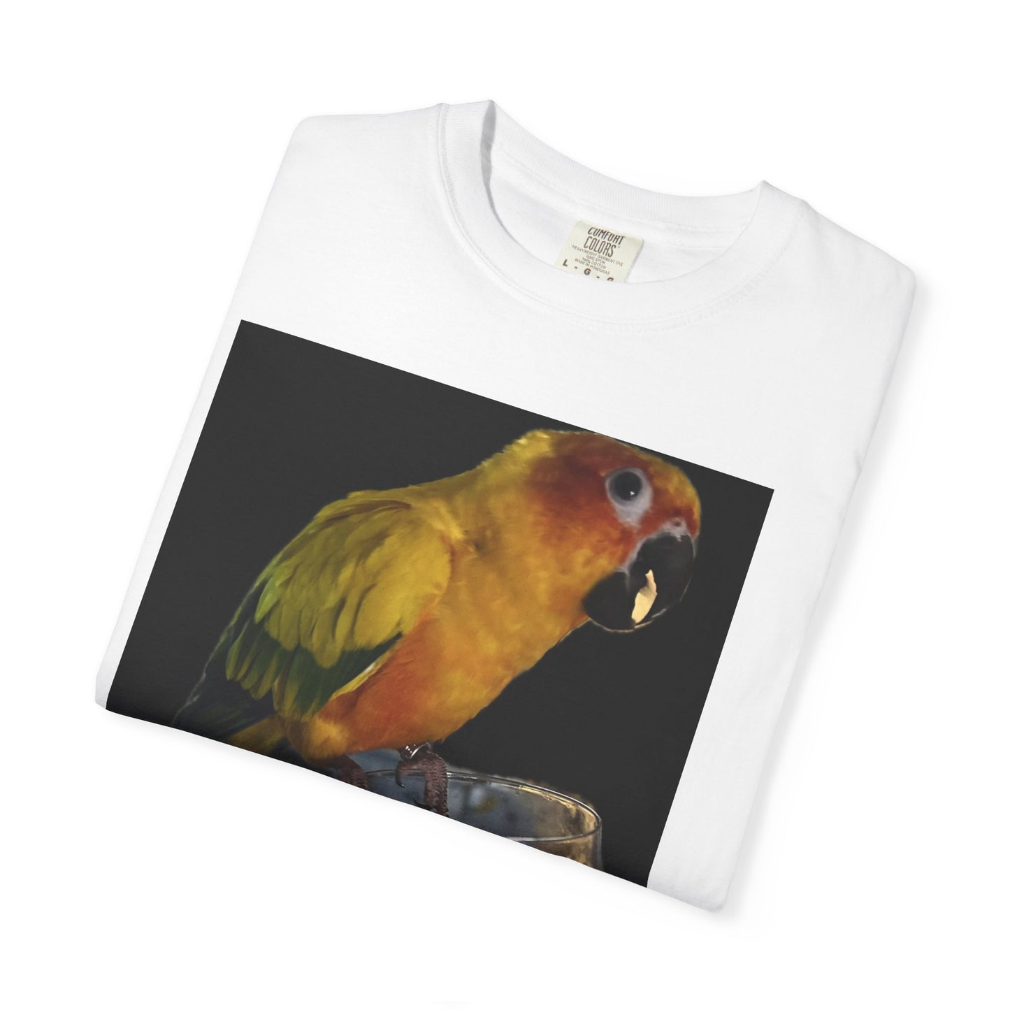 Tropical Bird Graphic T-Shirt for Animal Lovers